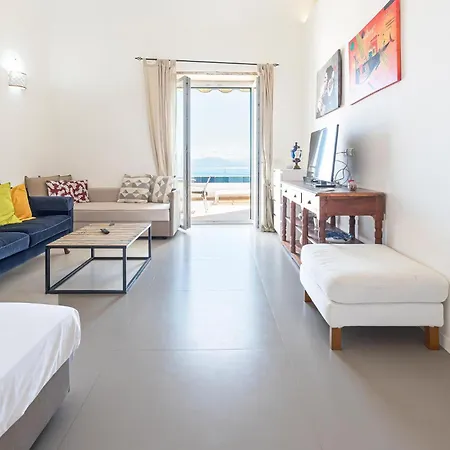 Apartment Beautiful In Raito With Wifi Albori